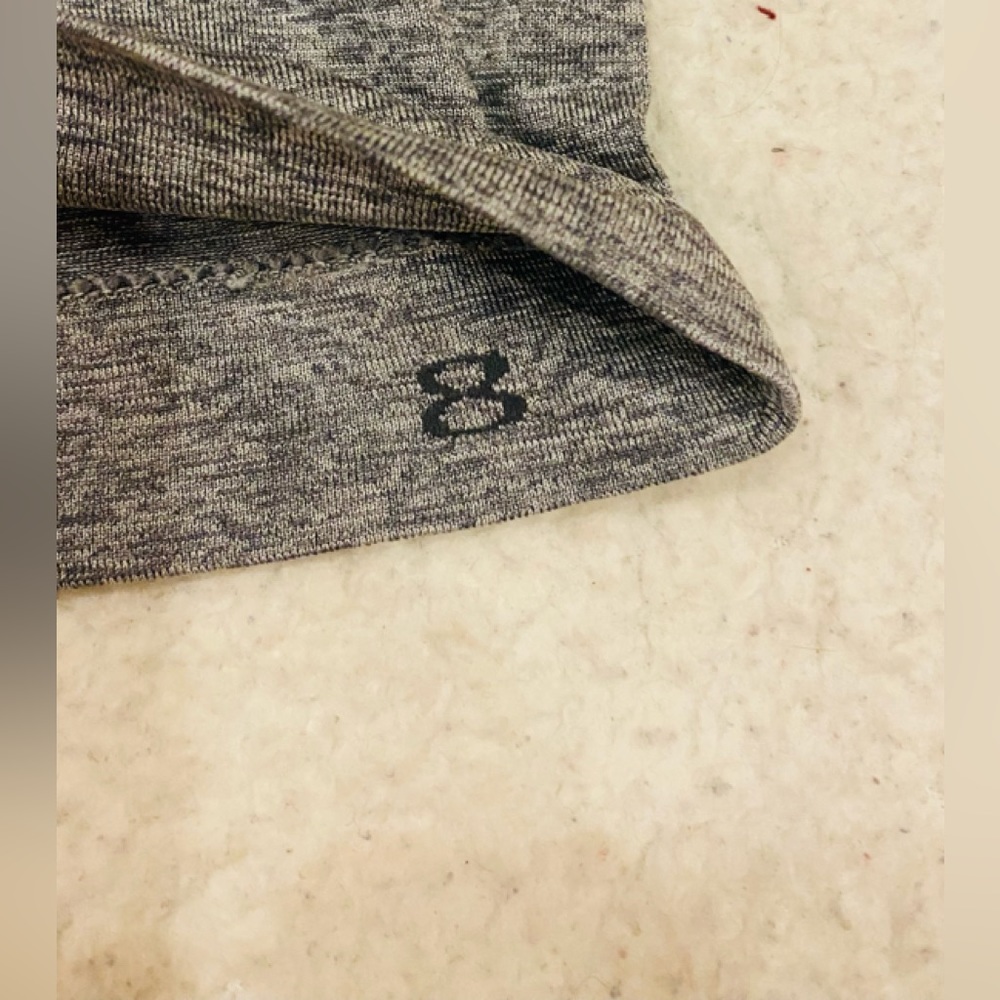 Lululemon Swiftly Tech Racerback Tank. Size 8 Gray - Picture 2 of 5